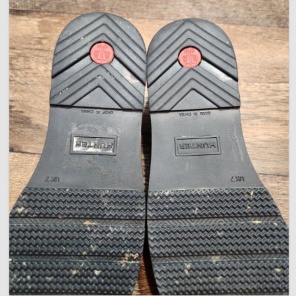 Hunter Original Waterproof Play Mini Rainbow Print Clogs - Picture 14 of 14